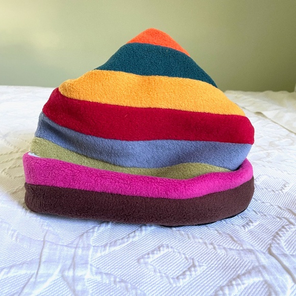 Scarf, Hat and Mitten Set - Picture 3 of 6